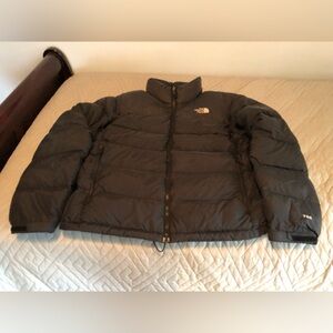 Mens north face puffer jacket